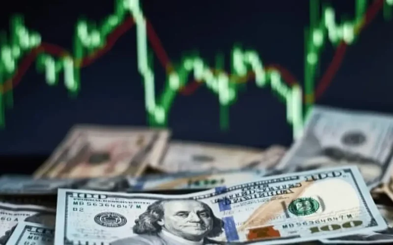 تأثير تصاعد توترات الشرق الأوسط على قفزة قيمة الدولار الأمريكي الملحوظة